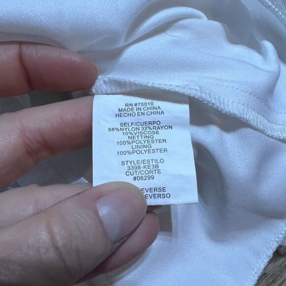 City Triangles Women's Floral Print Lace Overlay A-Line Mini Skirt White‎ Size 5 - Picture 10 of 10